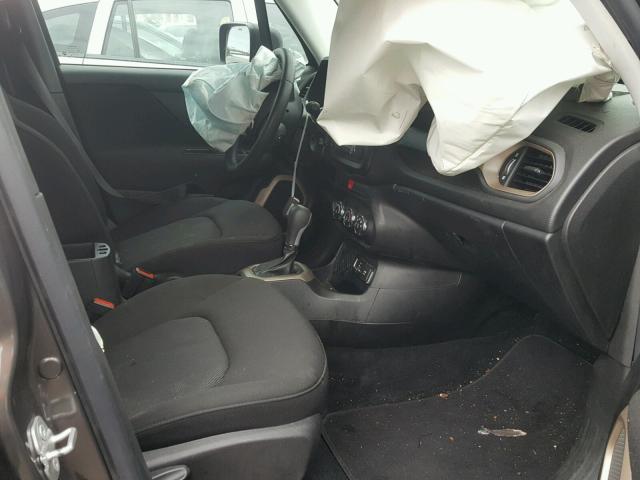 ZACCJAAT1GPD04404 - 2016 JEEP RENEGADE S 灰色 照片 5