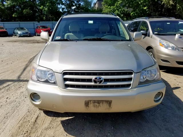 JTEHD21A010009000 - 2001 TOYOTA HIGHLANDER GOLD photo 9