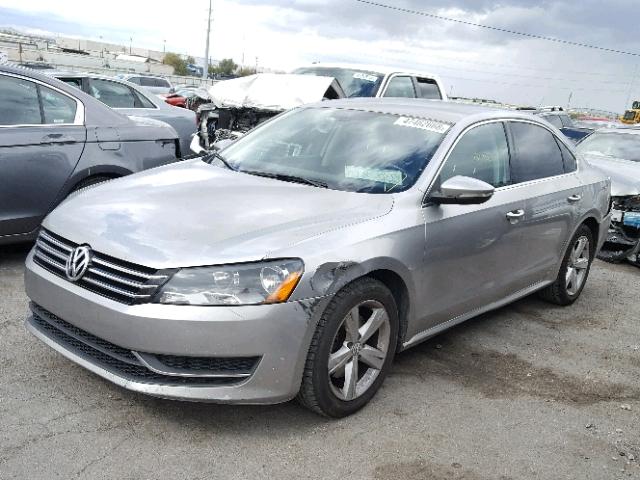 1VWBH7A37CC070789 - 2012 VOLKSWAGEN PASSAT SE SILVER photo 2