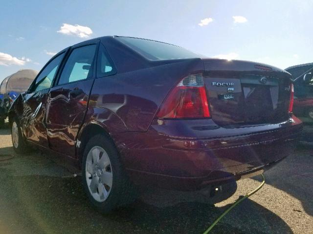 1FAHP34N86W122624 - 2006 FORD FOCUS ZX4 MAROON photo 3