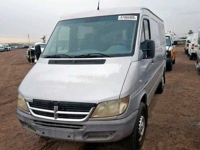 WD2PD644745614859 - 2004 DODGE SPRINTER SILVER photo 2