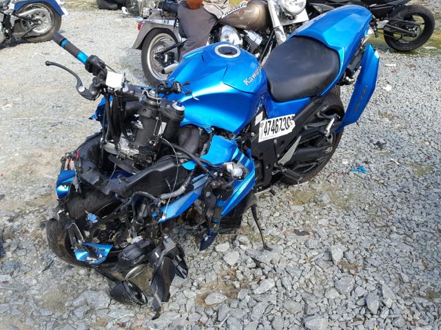 JKBZXNE17CA000910 - 2012 KAWASAKI ZX1400 EC BLUE photo 2