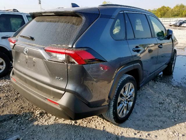 JTMC1RFV1KD020397 - 2019 TOYOTA RAV4 XLE P GRAY photo 4