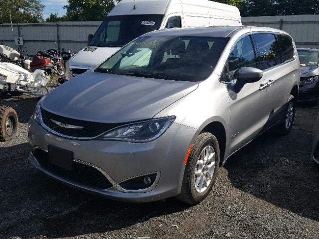 2C4RC1BG2HR851233 - 2017 CHRYSLER PACIFICA T SILVER photo 2