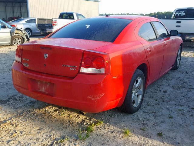 2B3KA33V49H595976 - 2009 DODGE CHARGER SX RED photo 4