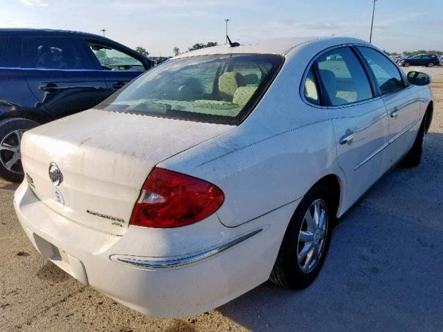 2G4WC582271229780 - 2007 BUICK LACROSSE C WHITE photo 4