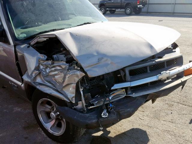 1GCCS19H838152412 - 2003 CHEVROLET S TRUCK S1 GRAY photo 9