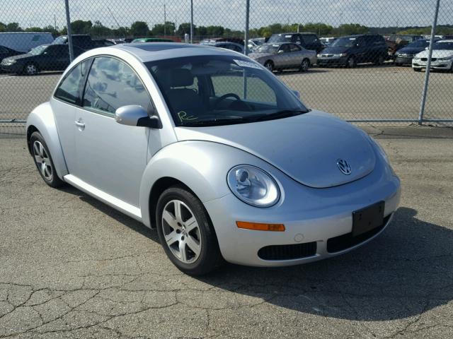 3VWRW31C46M420329 - 2006 VOLKSWAGEN NEW BEETLE 银色 照片 1