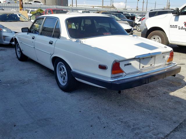 SAJAV1340GC435461 - 1986 JAGUAR XJ6 WHITE photo 3