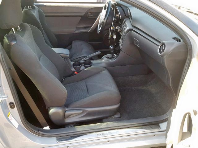 JTKJF5C71D3056907 - 2013 TOYOTA SCION TC ვერცხლისფერი ფოტო 5