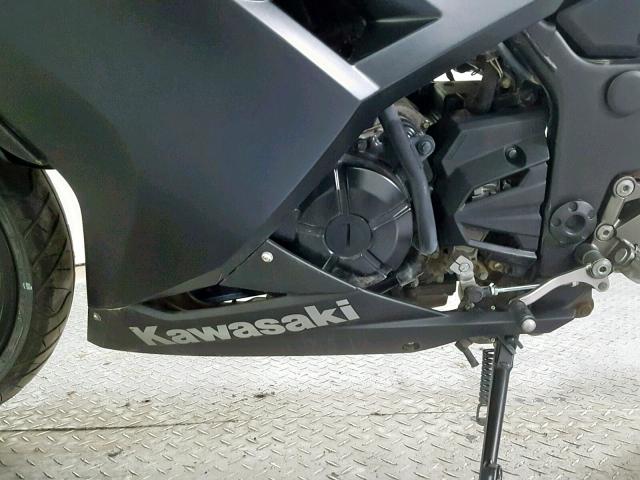 JKAEX8A15GDA27637 - 2016 KAWASAKI EX300 A BLACK photo 12