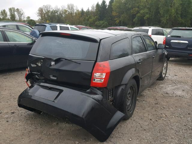 2D4FV48T65H642987 - 2005 DODGE MAGNUM SE BLACK photo 4