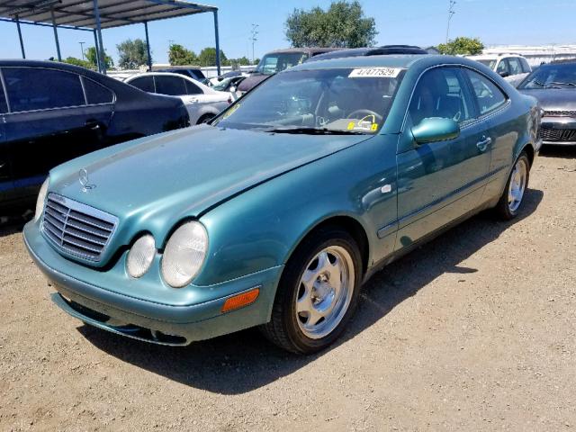 WDBLJ65GXXF095675 - 1999 MERCEDES-BENZ CLK 320 GREEN photo 2