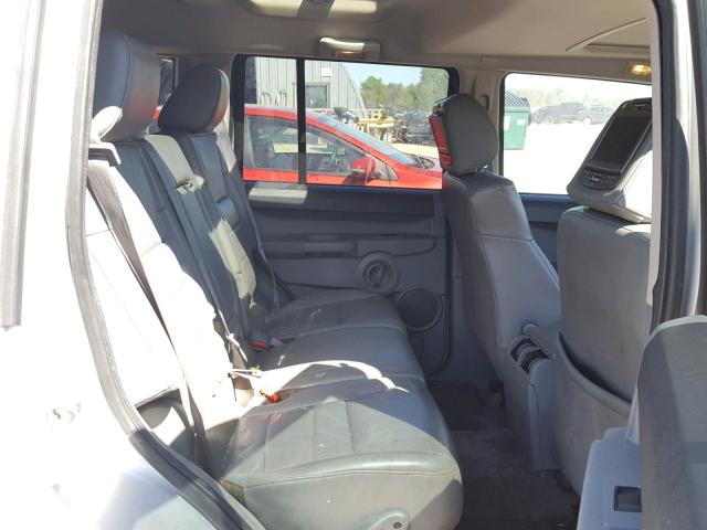 1J8HG48K17C602757 - 2007 JEEP COMMANDER SILVER photo 6