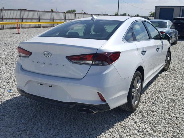 5NPE34AF8JH605783 - 2018 HYUNDAI SONATA SPO WHITE photo 4