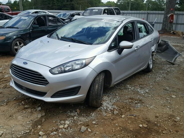 3FADP4BJ5HM134446 - 2017 FORD FIESTA SE SILVER photo 2