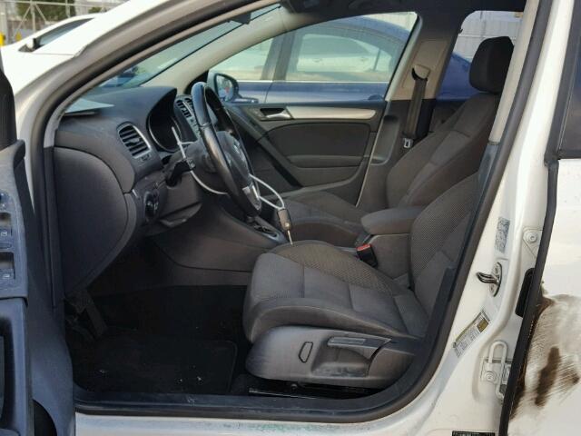 WVWDM7AJ4DW019062 - 2013 VOLKSWAGEN GOLF 白色 照片 5