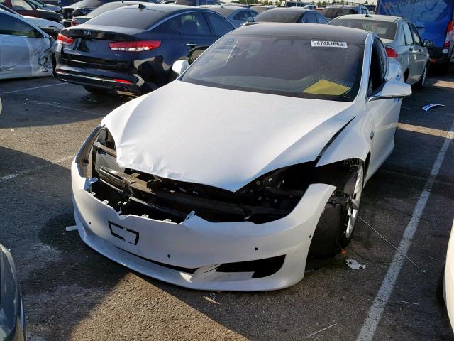 5YJSA1E25JF281754 - 2018 TESLA MODEL S WHITE photo 2