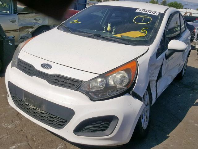 KNADM5A31D6111877 - 2013 KIA RIO LX WHITE photo 2