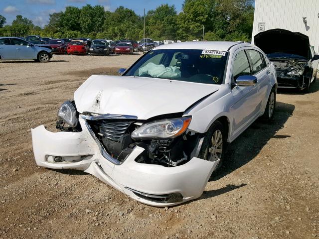 1C3CCBCGXDN745635 - 2013 CHRYSLER 200 LIMITE WHITE photo 9