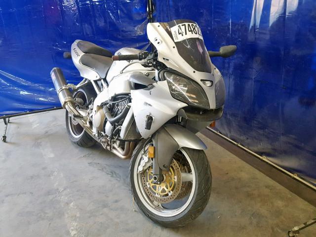 JKAZX4J106A061038 - 2006 KAWASAKI ZX600 J1 SILVER photo 1