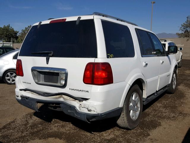 5LMFU27565LJ07225 - 2005 LINCOLN NAVIGATOR 白色 照片 4