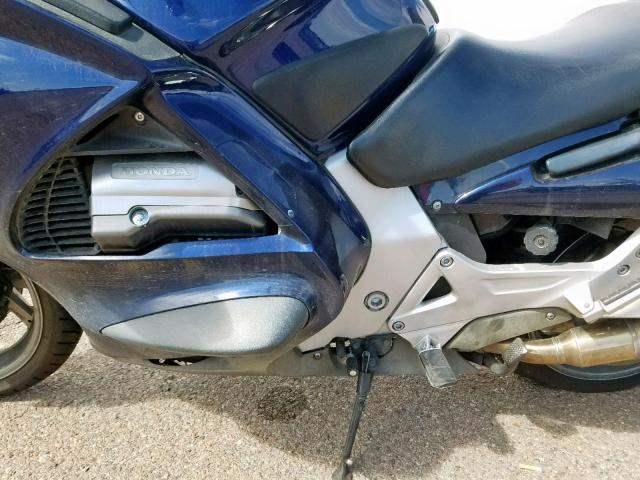 JH2SC51074M200813 - 2004 HONDA ST1300 BLUE photo 7