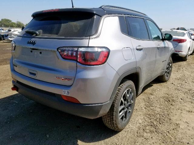 3C4NJDDBXKT618227 - 2019 JEEP COMPASS TR SILVER photo 4