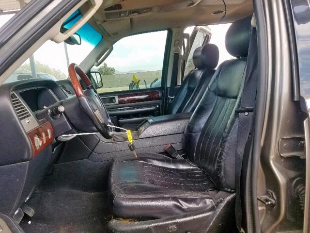 5LMFU27R53LJ00928 - 2003 LINCOLN NAVIGATOR ნაცრისფერი ფოტო 5