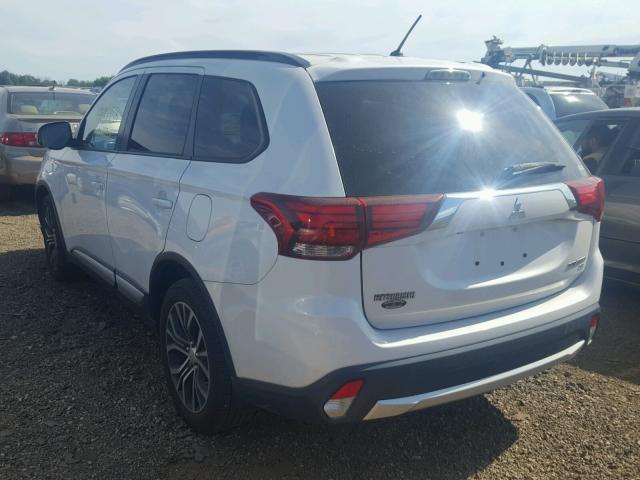 JA4AZ3A30GZ009527 - 2016 MITSUBISHI OUTLANDER WHITE photo 3