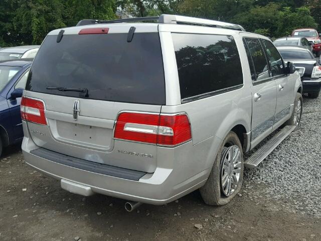 5LMFL28547LJ12539 - 2007 LINCOLN NAVIGATOR Күміс фото 4