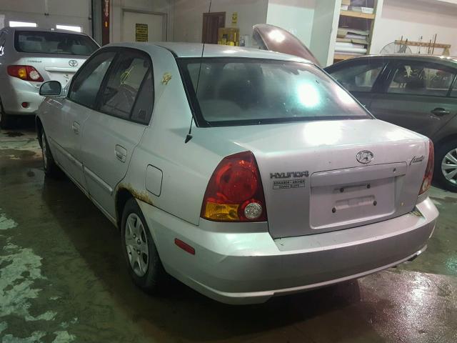 KMHCG45C84U533985 - 2004 HYUNDAI ACCENT GL SILVER photo 3