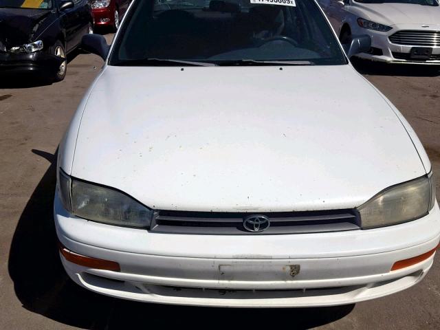 4T1SK11E8NU110681 - 1992 TOYOTA CAMRY DLX WHITE photo 9