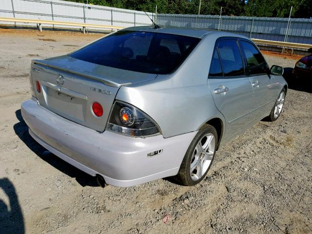 JTHBD192220049435 - 2002 LEXUS IS 300 SILVER photo 4