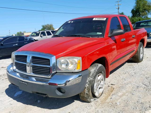 1D7HW48N25S288565 - 2005 DODGE DAKOTA QUA RED photo 2