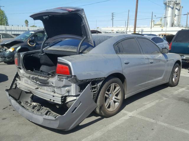 2C3CDXAG5DH686239 - 2013 DODGE CHARGER PO SILVER photo 4