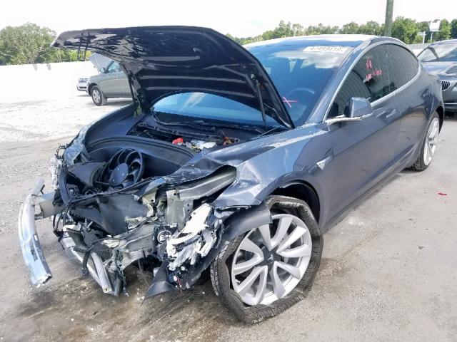 5YJ3E1EAXJF059288 - 2018 TESLA MODEL 3 GRAY photo 2