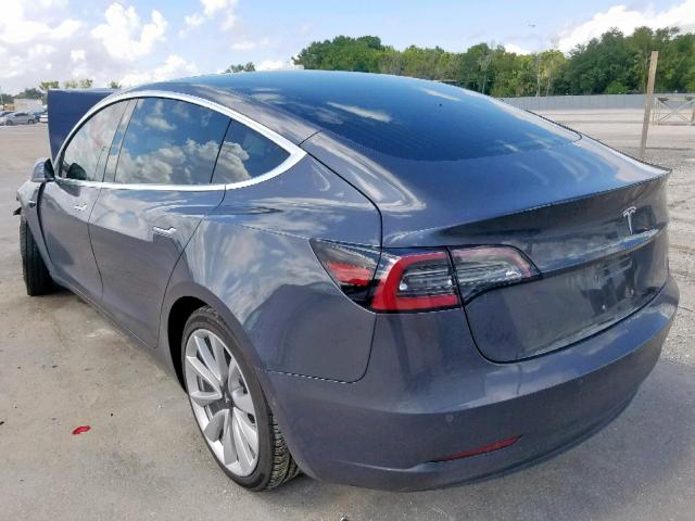 5YJ3E1EAXJF059288 - 2018 TESLA MODEL 3 GRAY photo 3