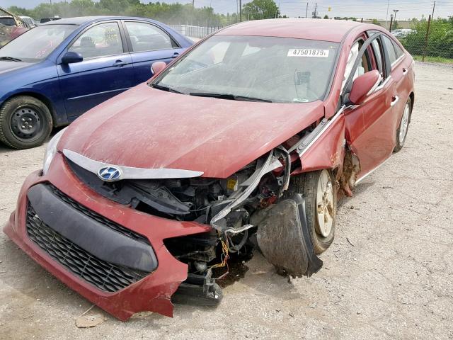 KMHEC4A46CA055259 - 2012 HYUNDAI SONATA HYB RED photo 2