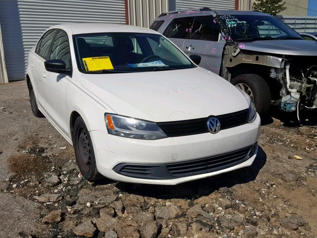 3VW2K7AJXCM335798 - 2012 VOLKSWAGEN JETTA BASE 白色 照片 1