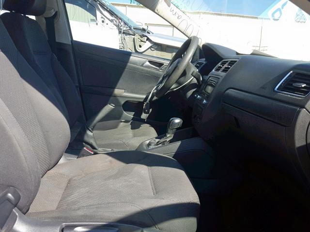 3VW2K7AJXCM335798 - 2012 VOLKSWAGEN JETTA BASE 白色 照片 5