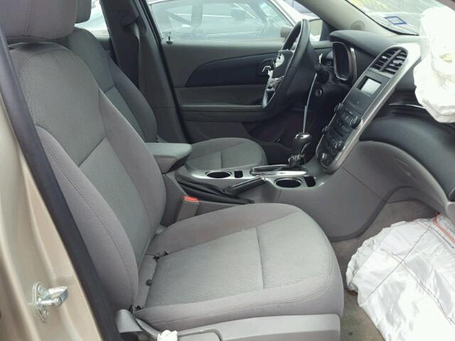 1G11B5SL1FF242605 - 2015 CHEVROLET MALIBU LS 金色 照片 5