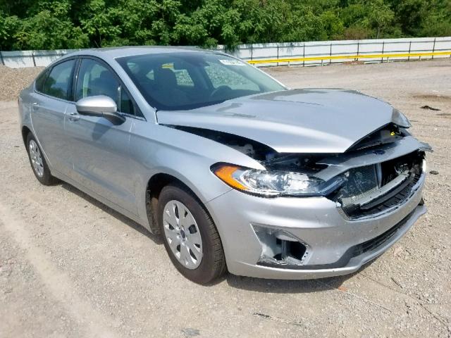 3FA6P0G74KR186031 - 2019 FORD FUSION S SILVER photo 1