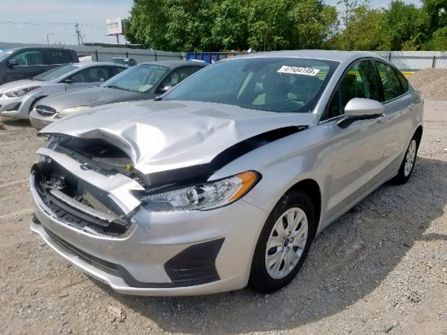 3FA6P0G74KR186031 - 2019 FORD FUSION S SILVER photo 2