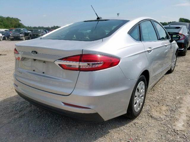 3FA6P0G74KR186031 - 2019 FORD FUSION S SILVER photo 4