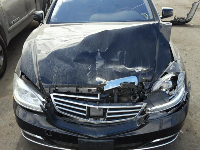 WDDNG7DB6CA420873 - 2012 MERCEDES-BENZ S 550 BLACK photo 7