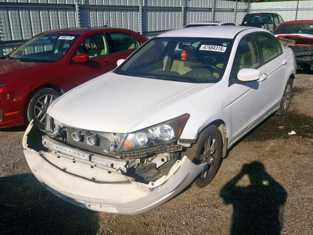 1HGCP26479A134334 - 2009 HONDA ACCORD LXP WHITE photo 2