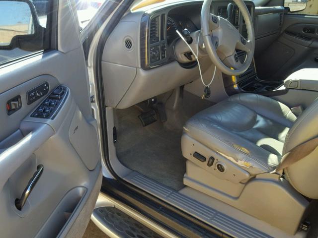 1GKEK63U44J169931 - 2004 GMC YUKON DENA TAN photo 9