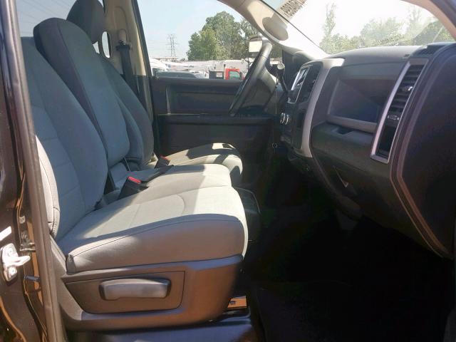 3C63RRGL6GG335557 - 2016 RAM 3500 ST BLACK photo 5