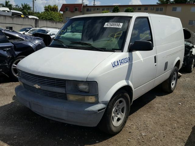 1GCDM19X23B105594 - 2003 CHEVROLET ASTRO WHITE photo 2